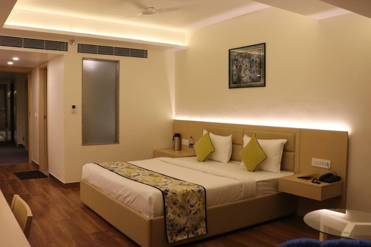 Hotel Le Amor Kota  Extérieur photo